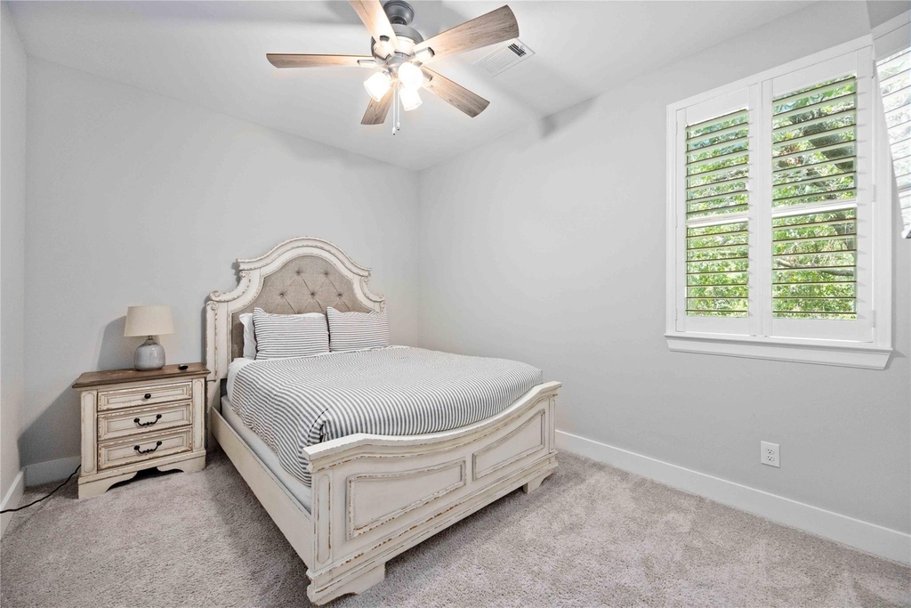 1324 W Pierce St - Photo 23