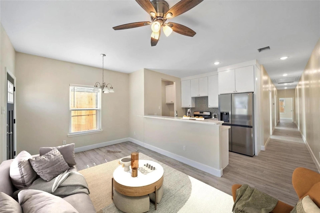 5618 Ridgeway Drive - Photo 11