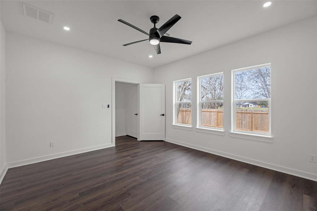 7430 Avenue E - Photo 26