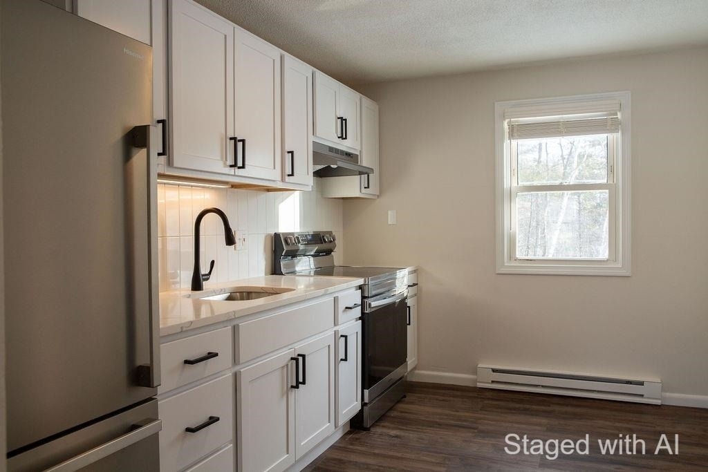 180 N Main - Photo 0