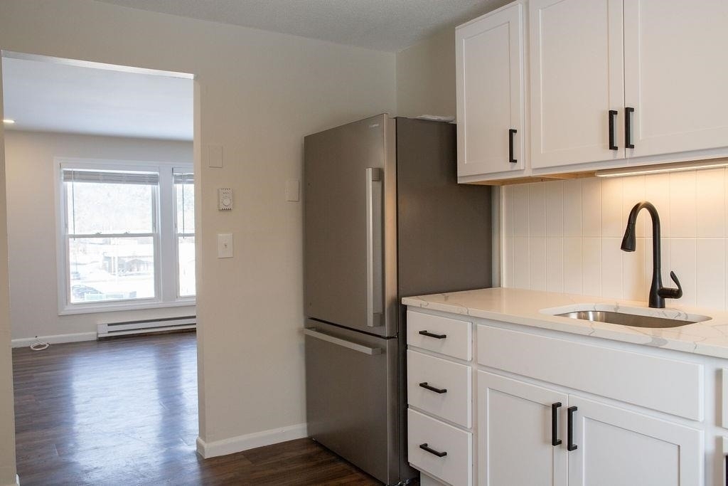 180 N Main - Photo 9
