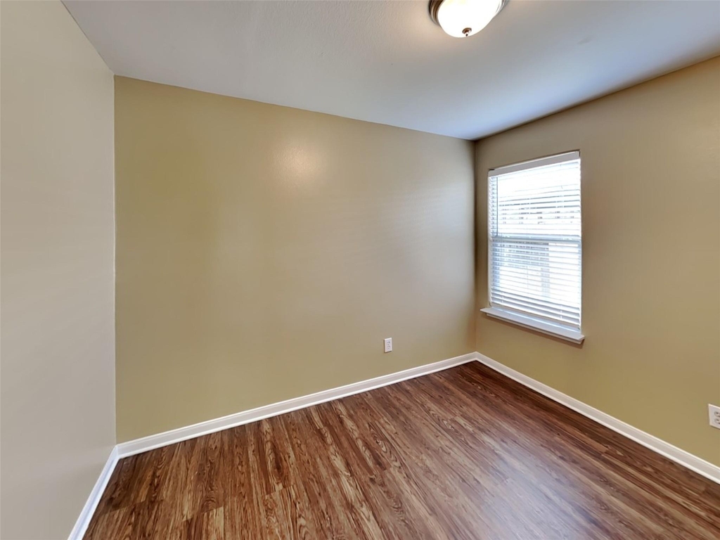 3926 Cloudbluff Lane - Photo 10