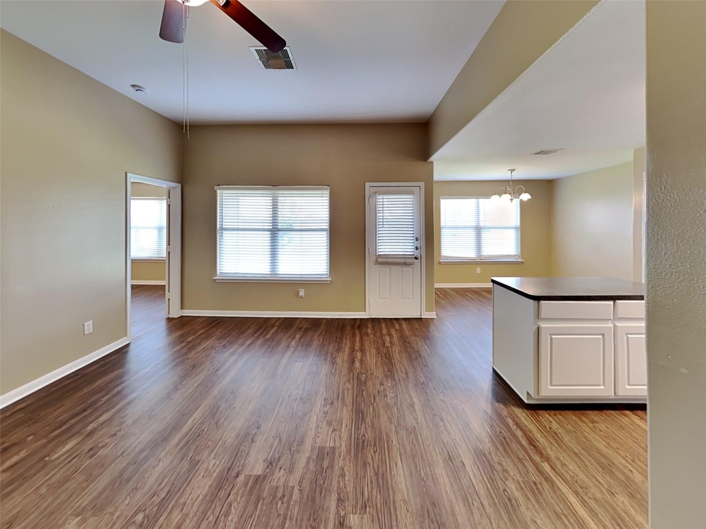 3926 Cloudbluff Lane - Photo 4