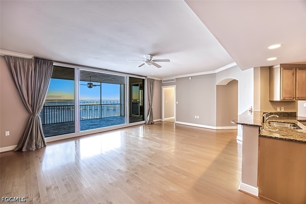 2090 W 1st Street - Photo 6