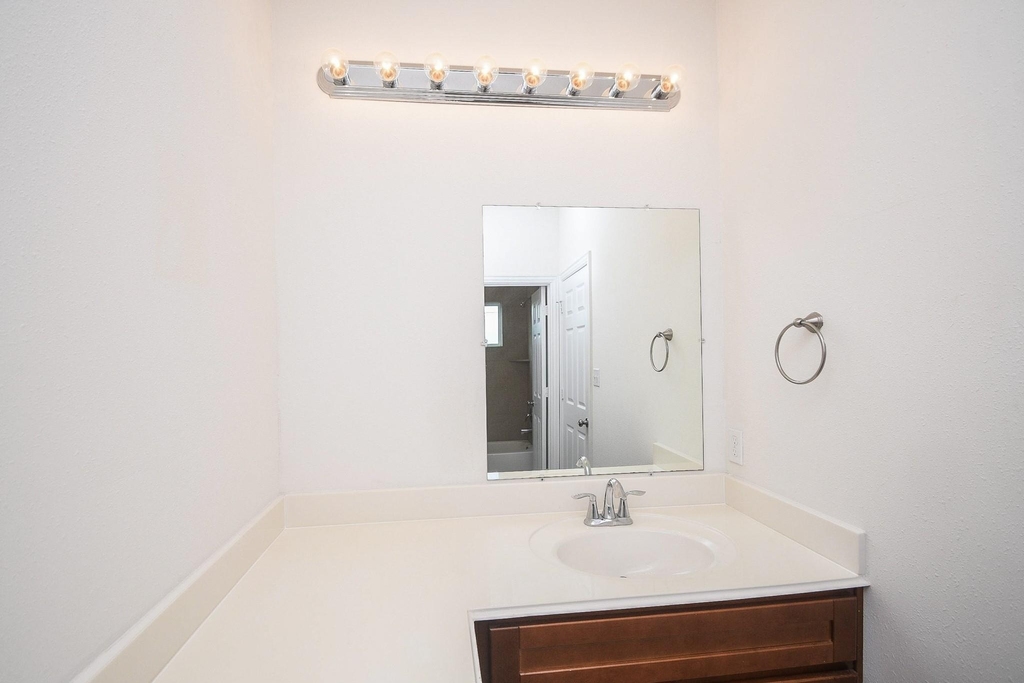 2407 Ferguson Way - Photo 11