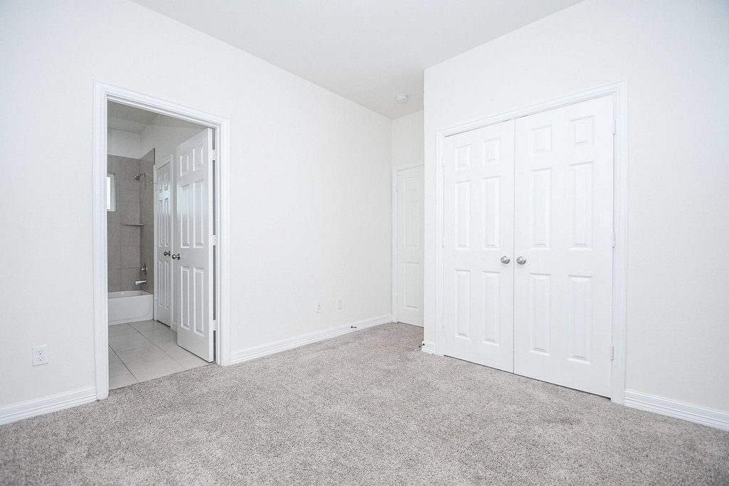 2407 Ferguson Way - Photo 8