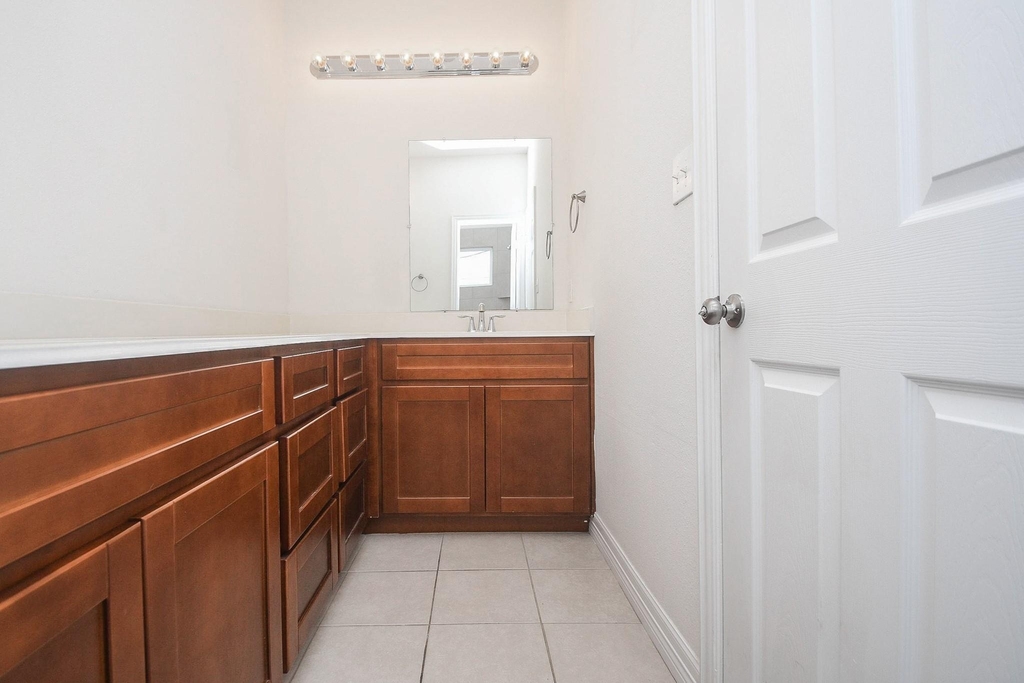 2407 Ferguson Way - Photo 10