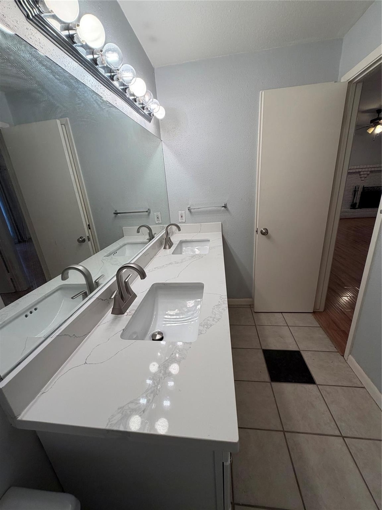 2425 Augusta Drive - Photo 16