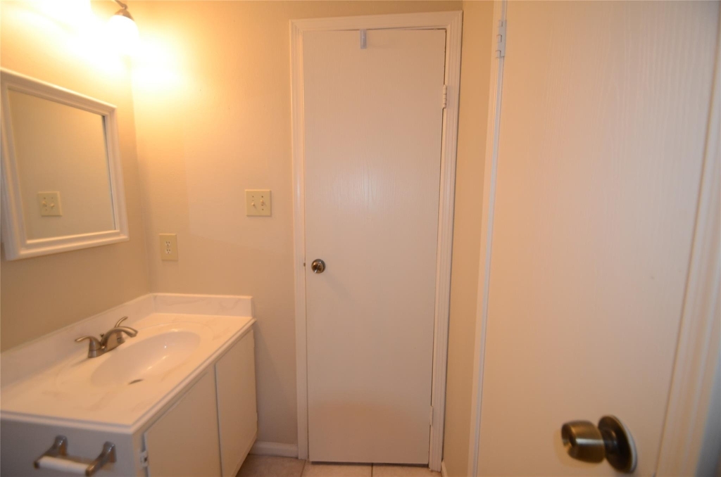56 Fallshire Drive - Photo 13