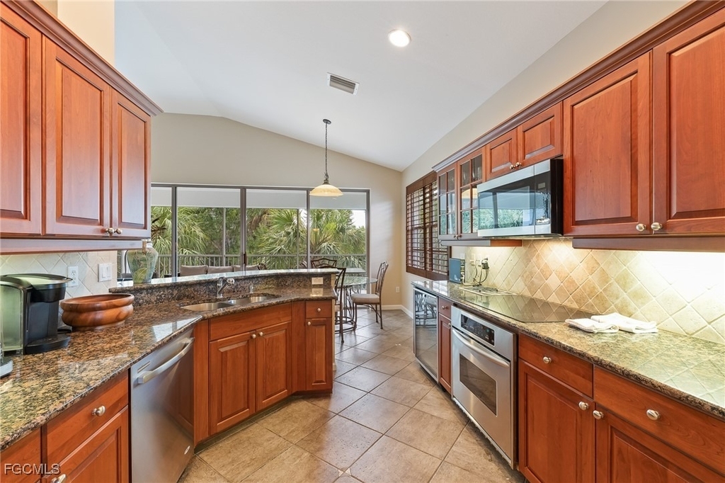 16107 Mount Abbey Way - Photo 9