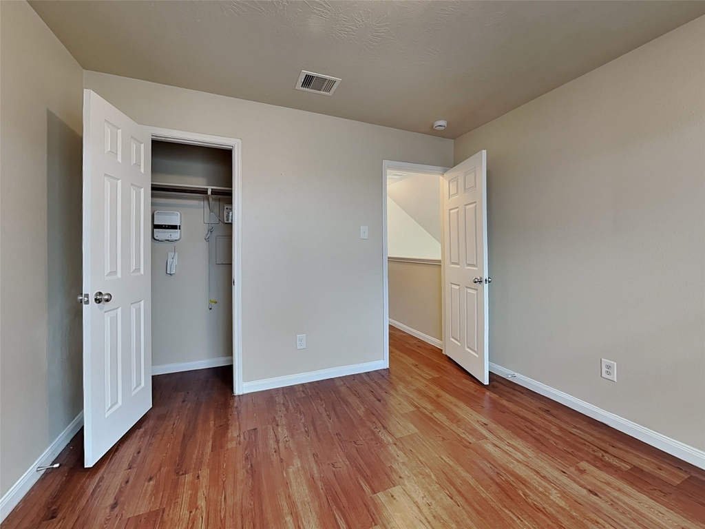 2618 Bammelwood Drive - Photo 10