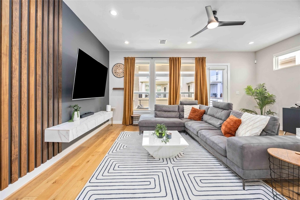 5821 Kansas Street - Photo 21