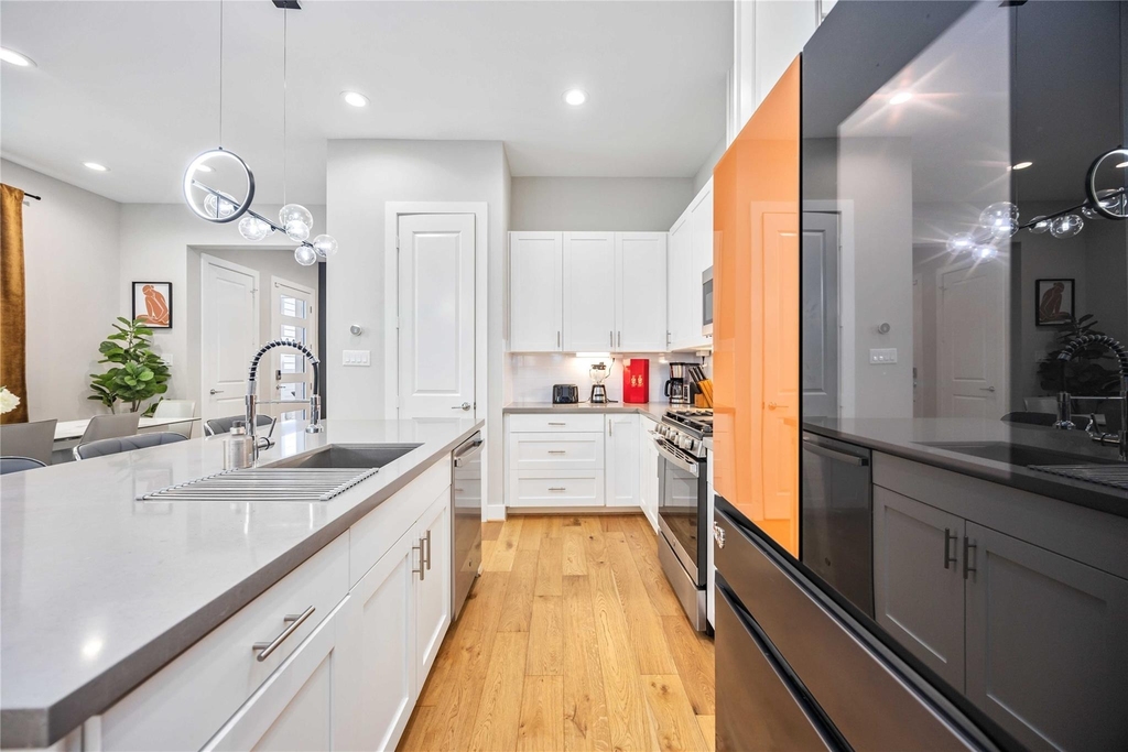 5821 Kansas Street - Photo 32