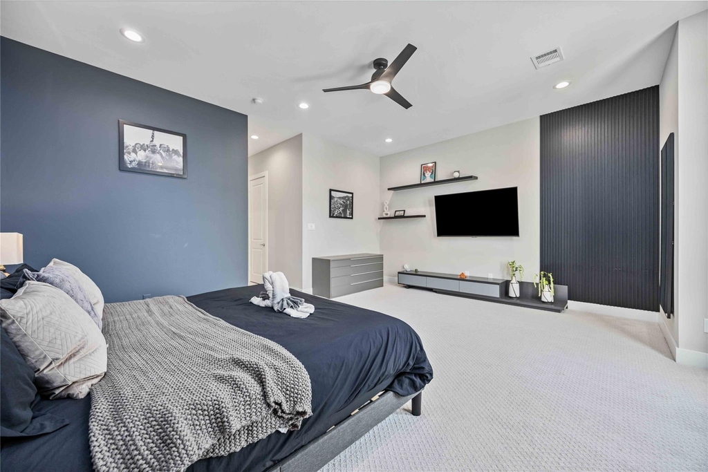 5821 Kansas Street - Photo 22