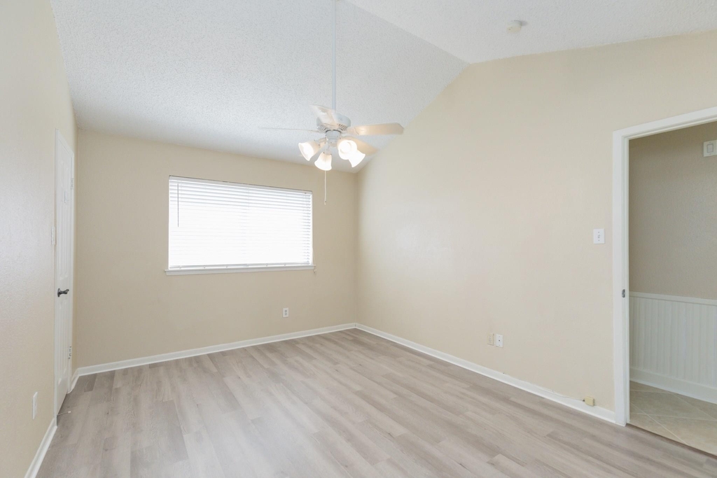 4106 Kitchen Hill Lane - Photo 7