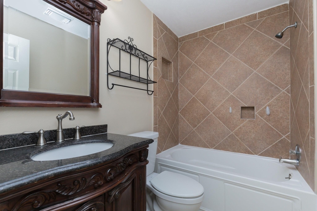 4106 Kitchen Hill Lane - Photo 22