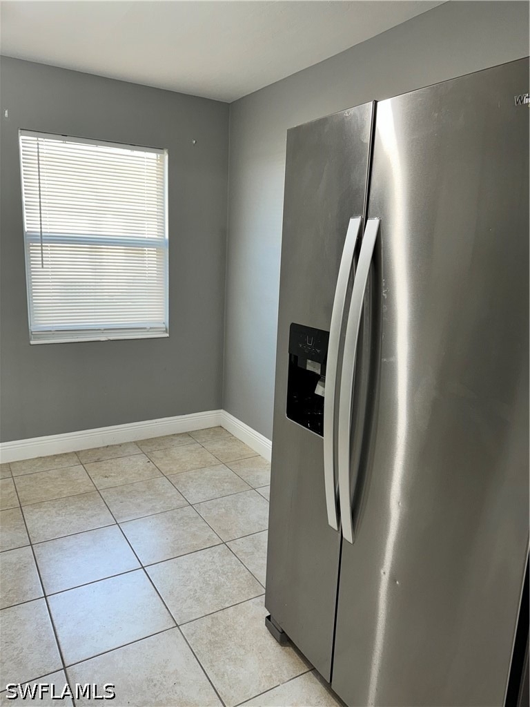 334 Cape Coral Parkway W - Photo 4