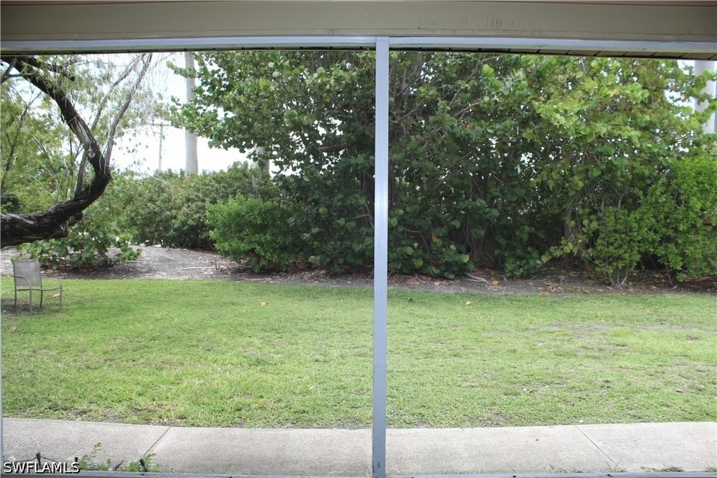 334 Cape Coral Parkway W - Photo 14