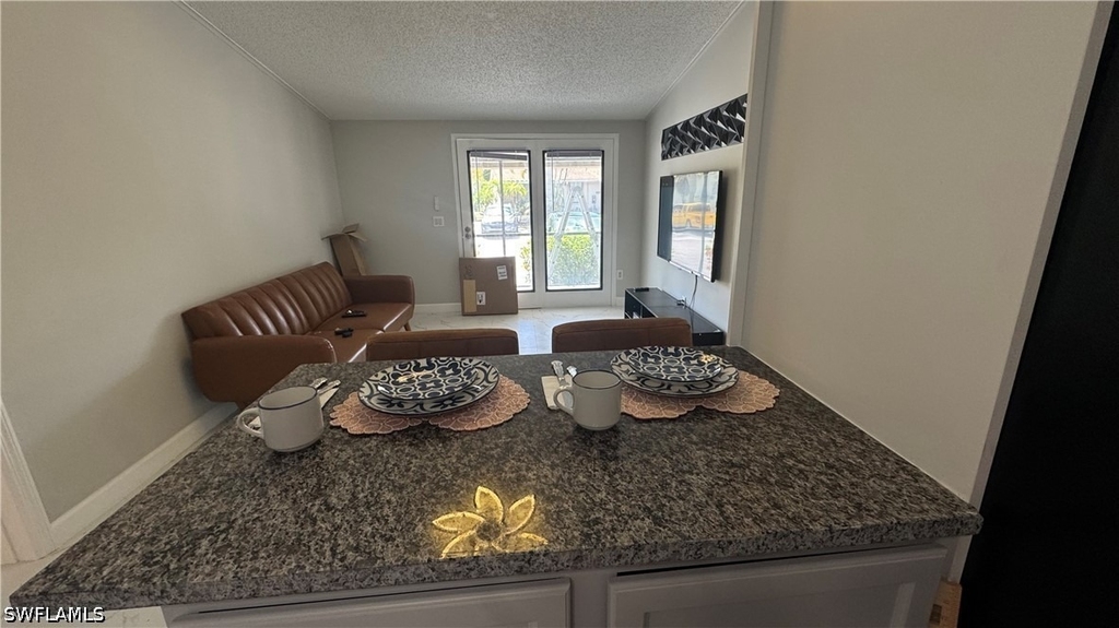 5222 Treetops Dr - Photo 8