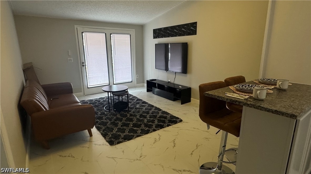 5222 Treetops Dr - Photo 3