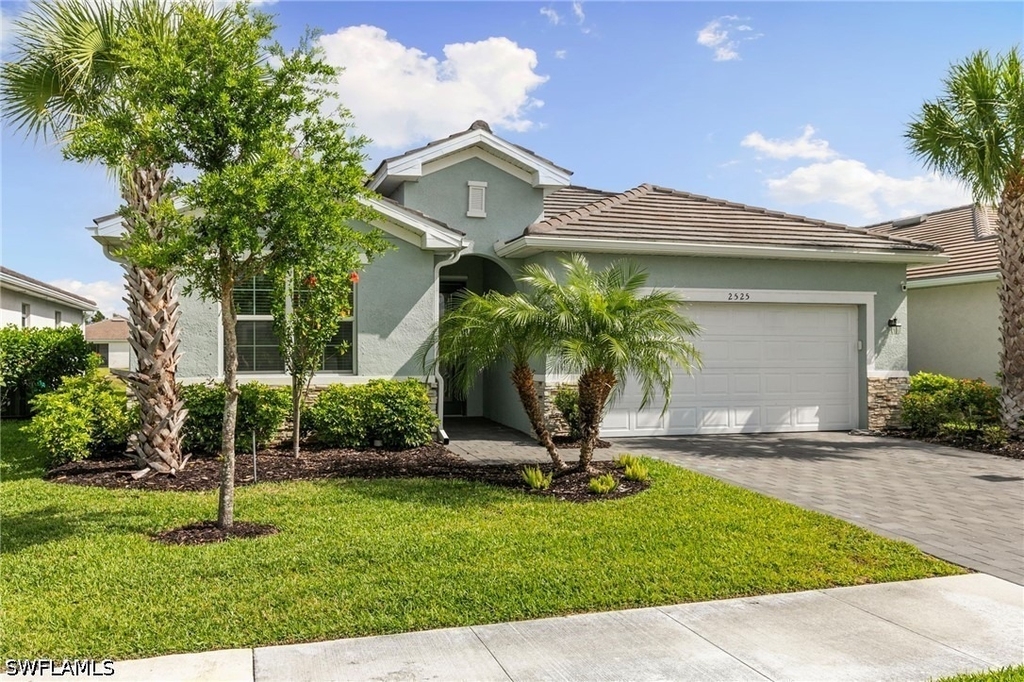2525 Kona Way - Photo 0