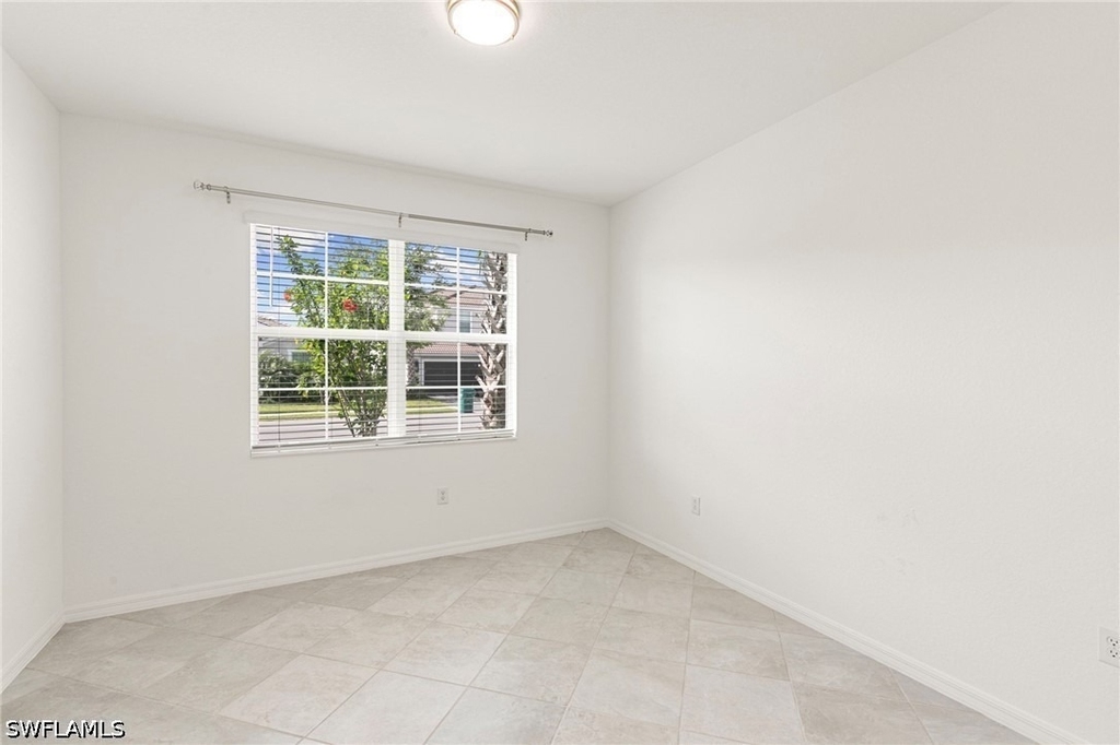 2525 Kona Way - Photo 18