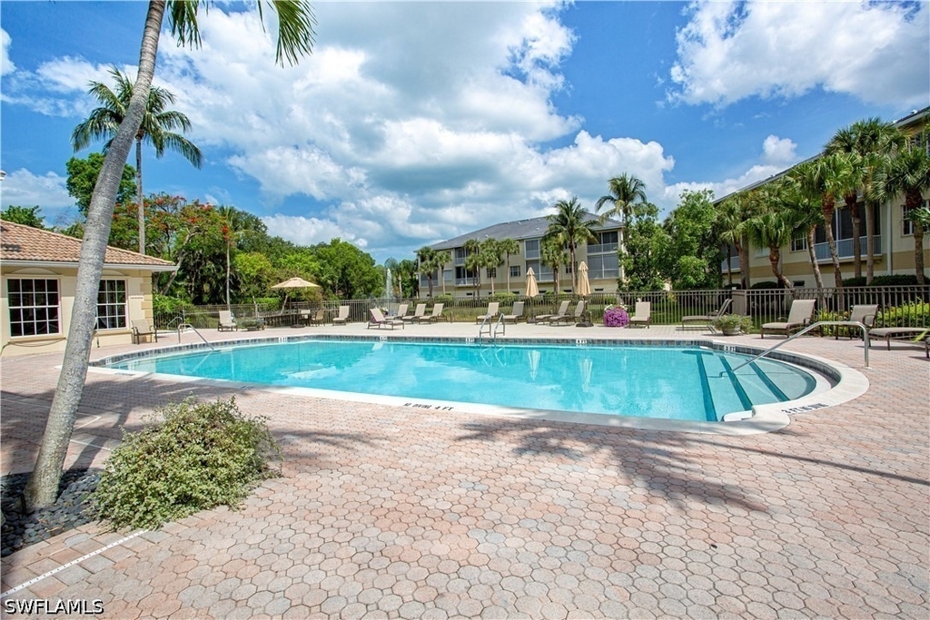 825 Bentwater Circle - Photo 3