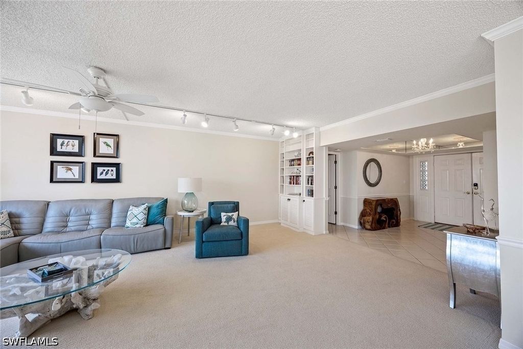 4031 Gulf Shore Boulevard N - Photo 19
