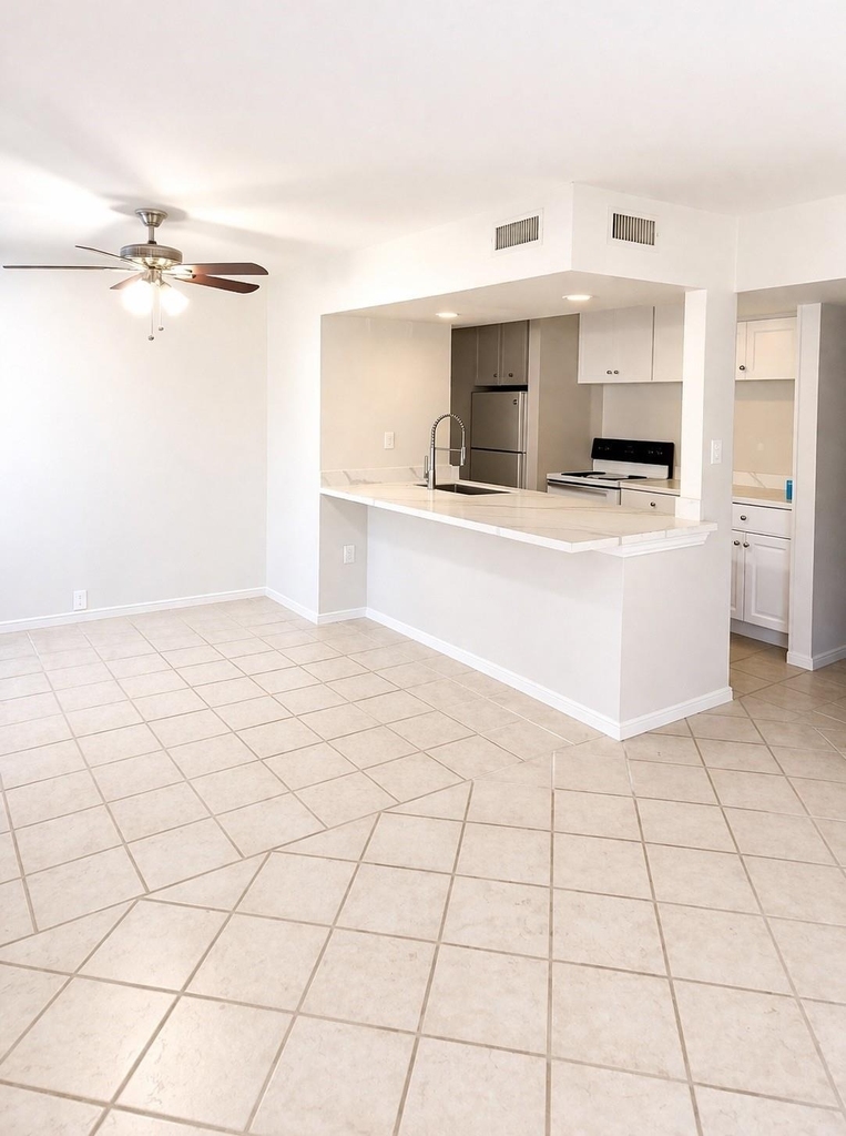 5343 Richmond Avenue - Photo 5