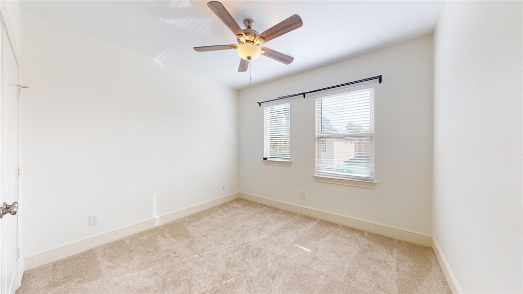 155 Benjis Place - Photo 22