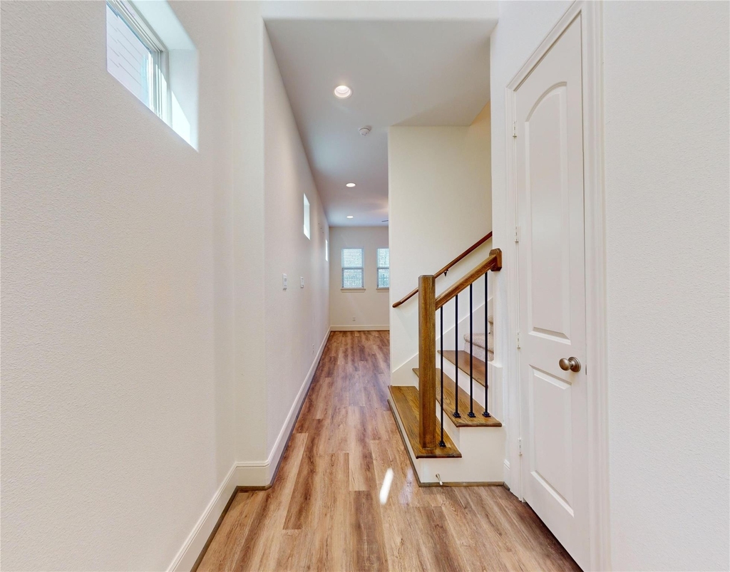 155 Benjis Place - Photo 3