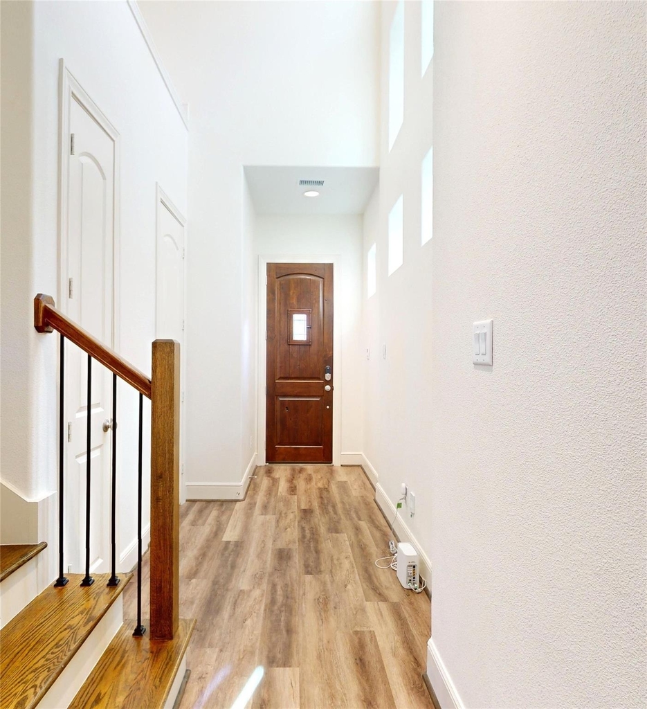 155 Benjis Place - Photo 4