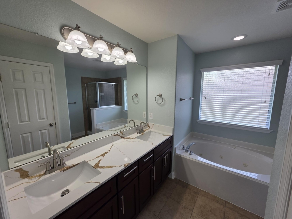 3011 Crescent Oaks Park Lane - Photo 18