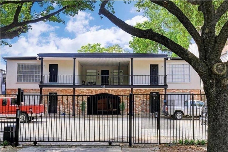 415 Hawthorne Street - Photo 1