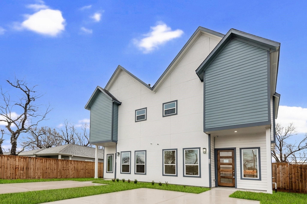 7315 Iwo Jima Road - Photo 2