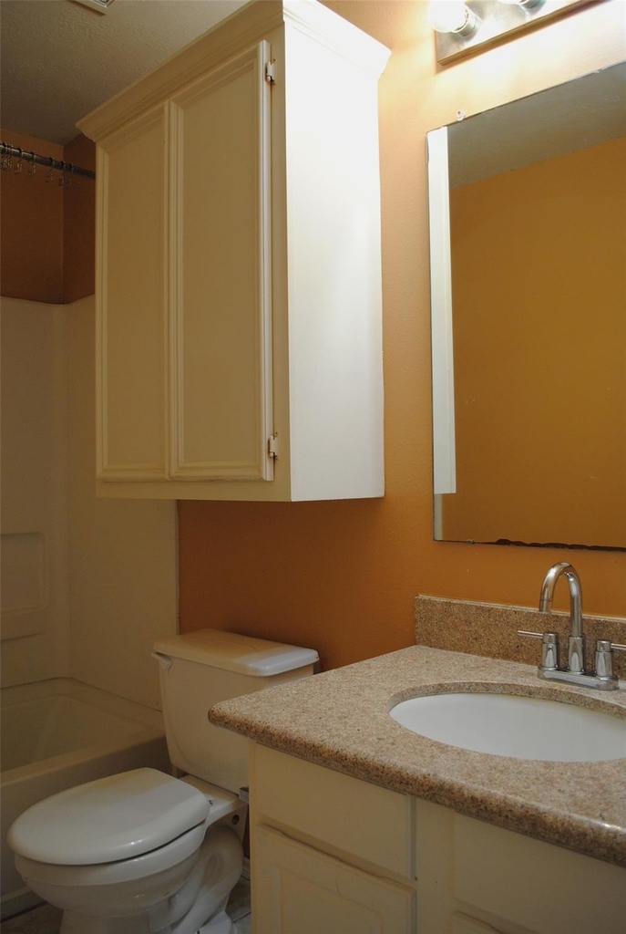 3910 Starbridge Pointe Lane - Photo 32