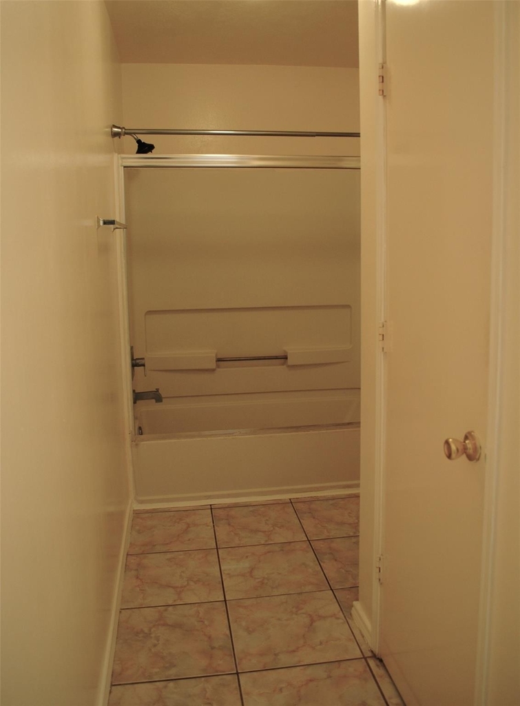 3910 Starbridge Pointe Lane - Photo 25