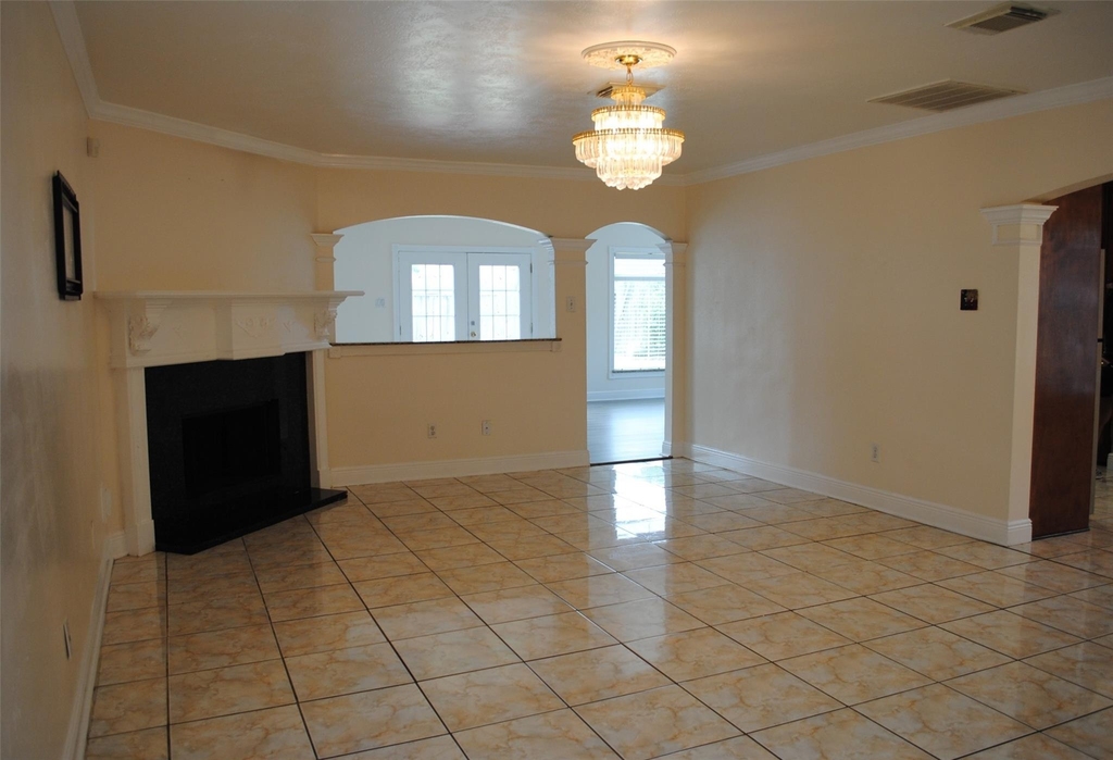 3910 Starbridge Pointe Lane - Photo 2