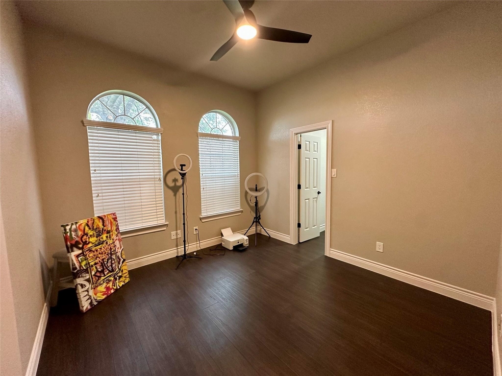 21641 Forest Colony Drive - Photo 17