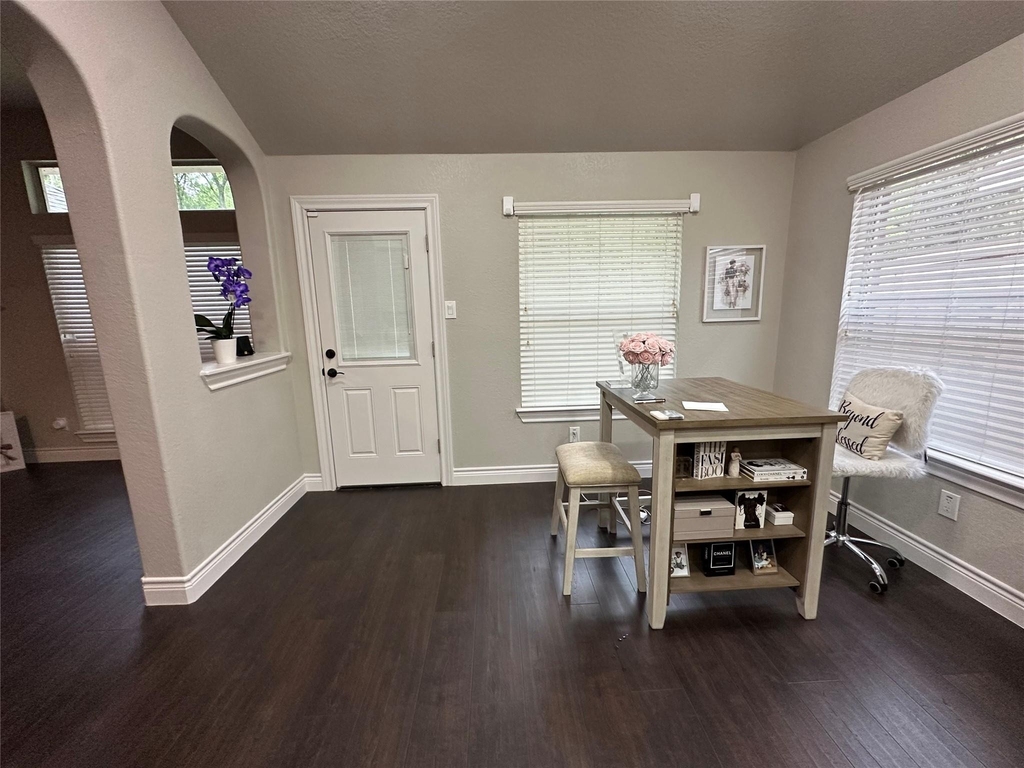 21641 Forest Colony Drive - Photo 7