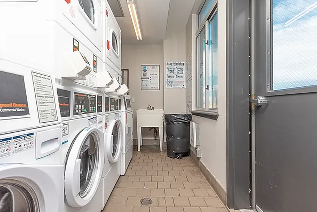 Flushing Avenue & Noll Street - Photo 10