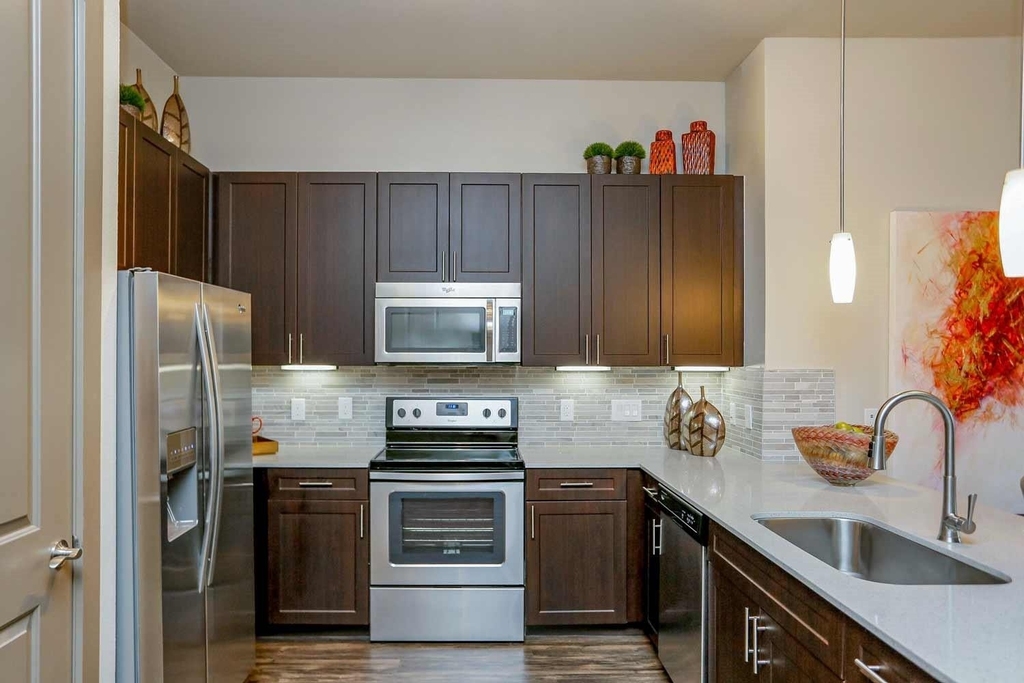 2033 S Gessner Road - Photo 19