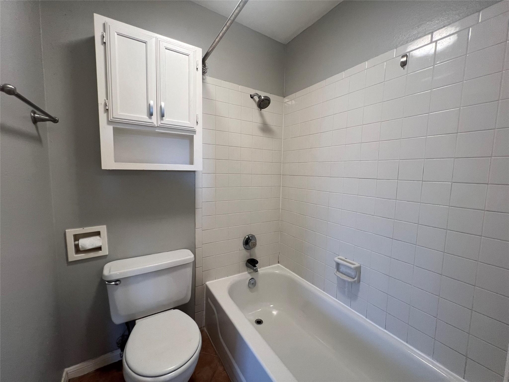 18617 Egret Bay Boulevard - Photo 9