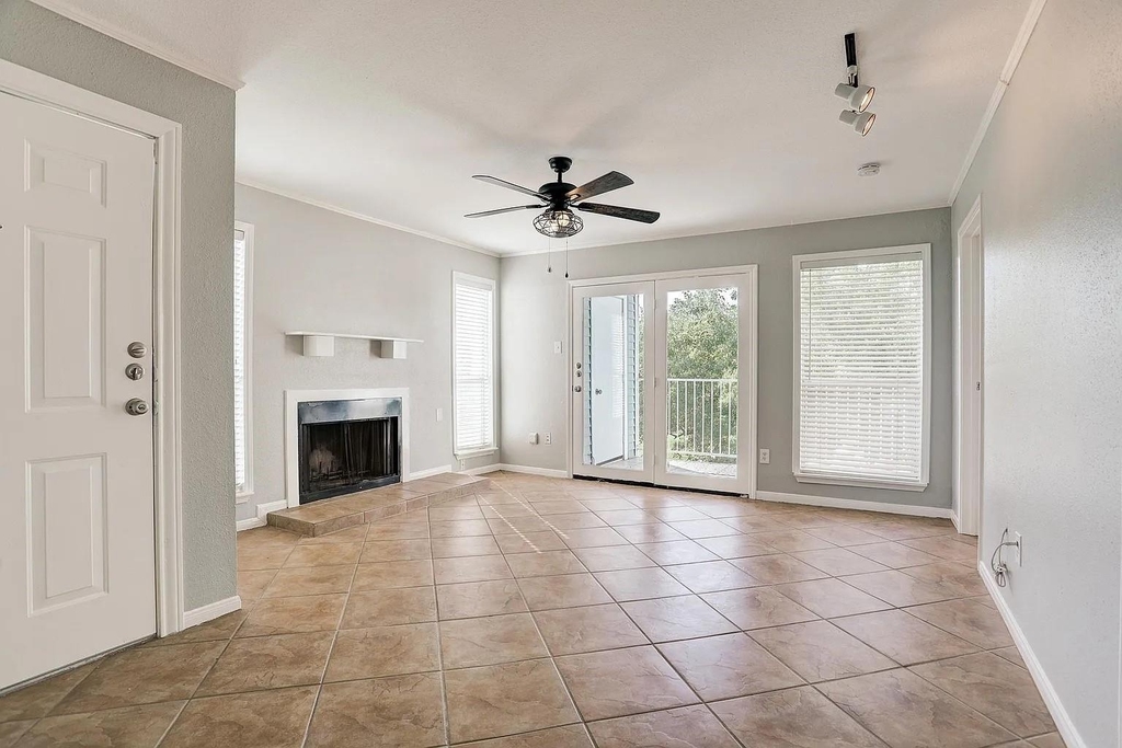 18617 Egret Bay Boulevard - Photo 1