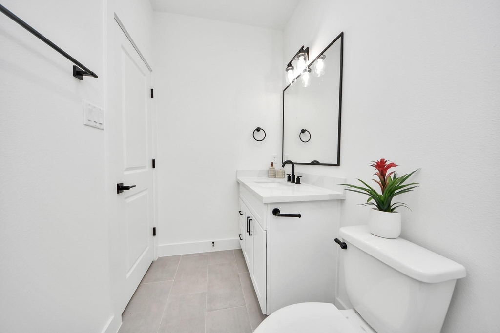 7727 Hammerly Boulevard - Photo 24