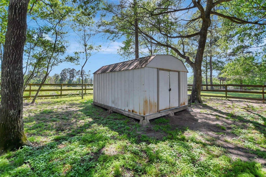 25401 Hunting Trail - Photo 38