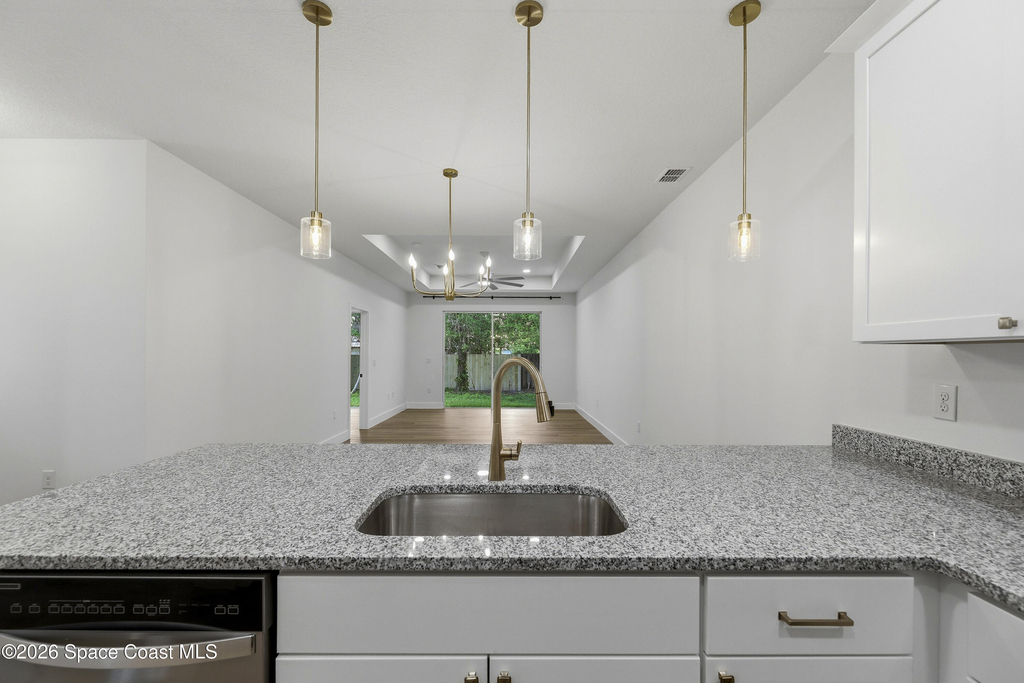 1758 Caleb Lane - Photo 4