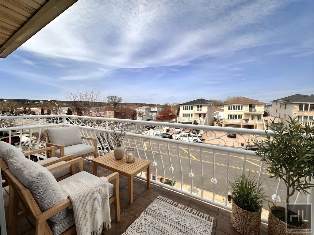 Jefferson Avenue - Photo 10