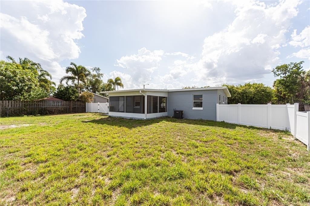 3208 Pinetree Street - Photo 22