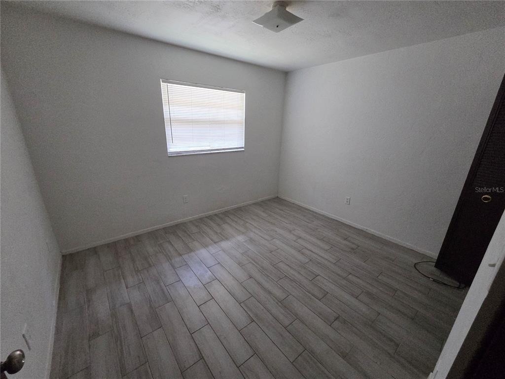 830 N Clake Street - Photo 5